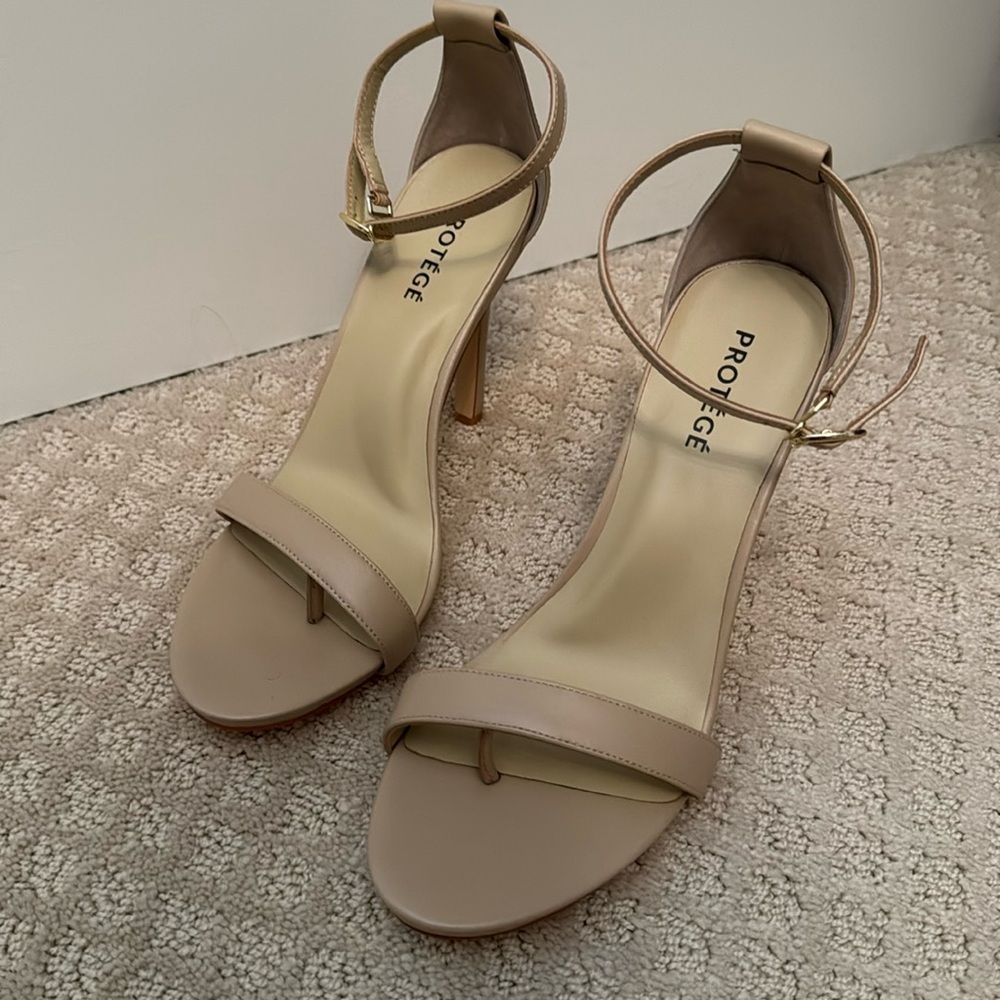 Protege Painless Stilettos NWT
